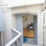 Superbe Studio Vieux Nice - calme et climatisé